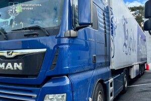 На Волині судитимуть водія фури за допомогу ухилянту