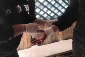 Розбив вікно і порізав вени: волинянин дуже наполегливо намагався помиритися з коханою