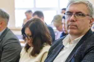 Ростислав Павленко: Банкова не змогла зібрати голоси під петицією щодо санкцій проти Порошенка