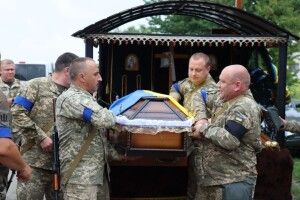 На Горохівщині провели в останню дорогу Героя Олексія Кунчика (Фото)