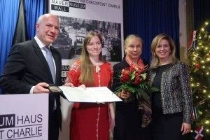 Українка отримала в Берліні медаль за захист прав людини