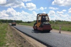 Ремонтують дорогу Доманово (на Брест) – Ковель – Чернівці