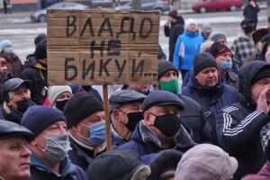 «За майбутнє» скликає позачергові сесії місцевих рад на Волині й в інших областях