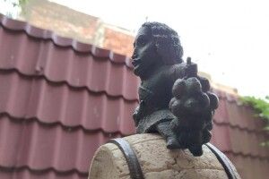 В Ужгороді зрізали фігурку Петра І