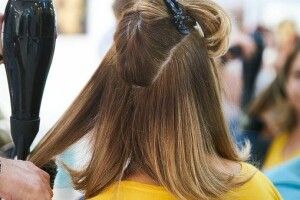 Назвали дні, найбільш вдалі для стрижки у вересні