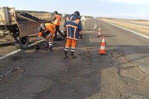 Які автошляхи ремонтуватимуть на Волині у 2024 році