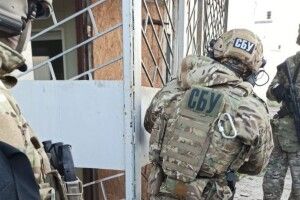 На Рівненщині прибутки від підпільної роботи спиртзаводу переказували терористам «ЛНР» та «ДНР» (Фото)