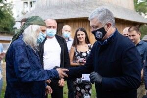 Відомий український іконописець Лев Скоп приєднався до команди Порошенка на Львівщині