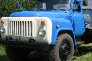 Водії вантажівок вимагають «розчистити» дорогу біля Генконсульства Польщі у Луцьку