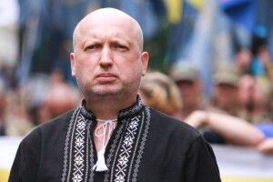 Годі проявляти героїзм «заднім» числом: Турчинов жорстко відповів Зеленському 