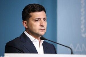 Президент Зеленський просить уряд зупинити міжміське та міжобласне сполучення і роботу метрополітенів 