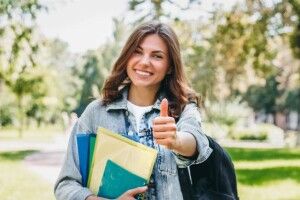 Вперше абітурієнти зможуть вступати у приватні виші на державне