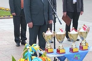 ДІВЧИНА З ДОНЕЦЬКА БІГЛА В ЛУЦЬКУ ЗА МИР