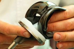 За 40 років на штучний суглоб не заробила...