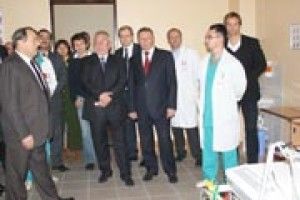 ВОЛИНСЬКУ МЕДИЦИНУ СТАВЛЯТЬ У ПРИКЛАД*