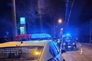 Посеред дороги кришка люка вилетіла з-під коліс і вбила 10-річного хлопчика