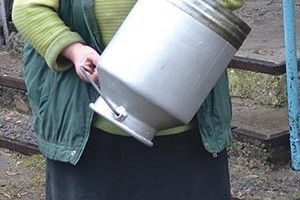 «МОЛОКО ЗДАЮТЬ, А БОРЩ ЗАБІЛЮЮТЬ МАЙОНЕЗОМ»