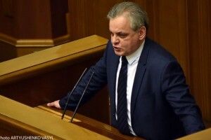 «Щоб зупинити агресора, не потрібні переговори», – Рахманін