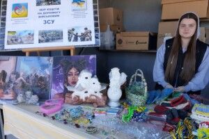 На Волині студенти та викладачі коледжу вторгували за свою продукцію 18090 гривень для ЗСУ