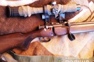 На Волині у 24-річного чоловіка поліція знайшла гвинтівку