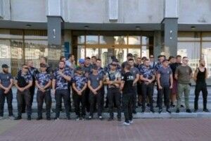 Якщо влада не наведе порядок у Луцьку, то за це візьмуться військові (Відео. Фото)