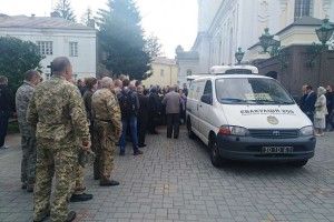 У Луцьку попрощалися із воїном...