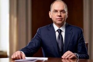 Колапс медичної системи: у МОЗ застерегли від скасування карантину вихідного дня