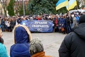 СТУДЕНТИ ОБИРАЮТЬ ЄВРОПУ