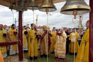 У Цмінах Маневицького району освятили церковні дзвони (фото)