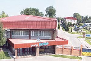 «МОТОР» НЕ ВИЖИВАЄ, А РОЗВИВАЄТЬСЯ!