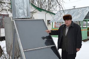 СОНЯЧНИЙ КОЛЕКТОР ПРАЦЮЄ ЯК САМОГОННИЙ АПАРАТ