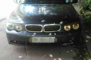 Спіймали «вгашеного» наркомана на «BMW», який 10 днів тому скоїв ДТП (фото)