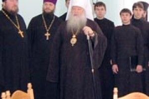 КОЛЯДКИ, ЯКІ ПРИНОСЯТЬ РАДІСТЬ