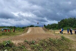 Показали видовищні кадри зі змагань з мотокросу у Ковелі (Фото)