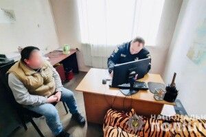 Чоловік хотів підірвати себе з донькою через зустріч із колишньою