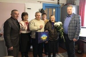 У громаді на Волині привітали довгожительку з поважним ювілеєм
