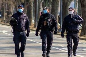 Чи перевірятиме поліція Covid-сертифікати на вулицях: пояснення міністра