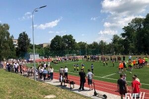 На відкриття спорткомплексу у нововолинський ліцей прибуло аж два нардепи