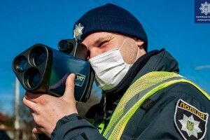 У Луцьку патрульні стоять із приладами TruCAM на нових ділянках: де 