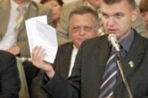 ВАЖКО ДАВАЛИСЯ СЕСІЙНІ РІШЕННЯ...