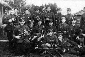 Українці у Польщі заявили, що Варшава замовчує злочини Армії Крайової