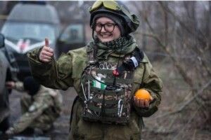 «Іноді сниться запах осінніх Пісків», – історія дівчини-парамедика