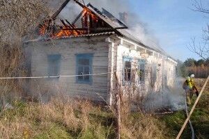 На Рівненщині горіла хата: господар загинув (Фото)