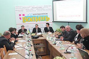 В ОБЛАСНІЙ РАДІ СТАЛО  МЕНШЕ ПОЛІТИКАНСТВА,  А БІЛЬШЕ ПАТРІОТИЗМУ