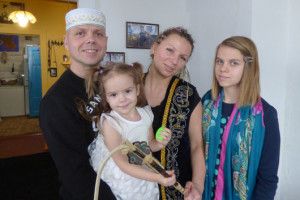І приїхали з Казахстану на Волинь сувеніри для переселенців із Донбасу