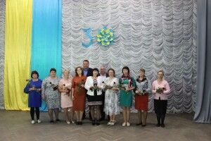 10 багатодітних жительок Маневицької громади відзначили високими державними нагородами