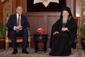 Парубій із Вселенським Патріархом говорили про створення Помісної церкви в Україні