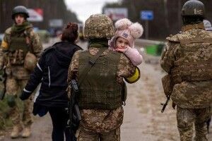 Не думаю, що після підписання мирного договору війна для українців закінчиться, – Подоляк