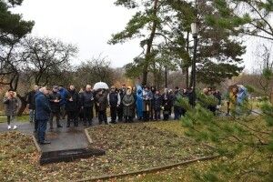 У Рівному вшанували пам’ять євреїв, страчених нацистами в урочищі Сосонки (Фото)