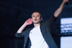 Вакарчук уперше відреагував на чутки про роман з молодою співачкою
